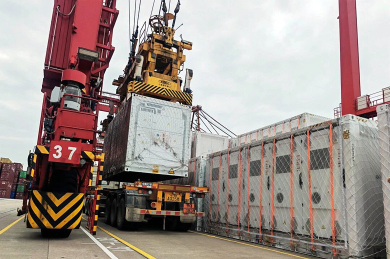 2026年前两月大铲湾码头储能柜出口超万吨